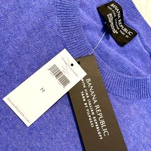 Banana Republic Italian wool sweater